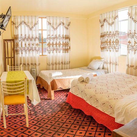 Hotel Summita Yunguyo Dış mekan fotoğraf