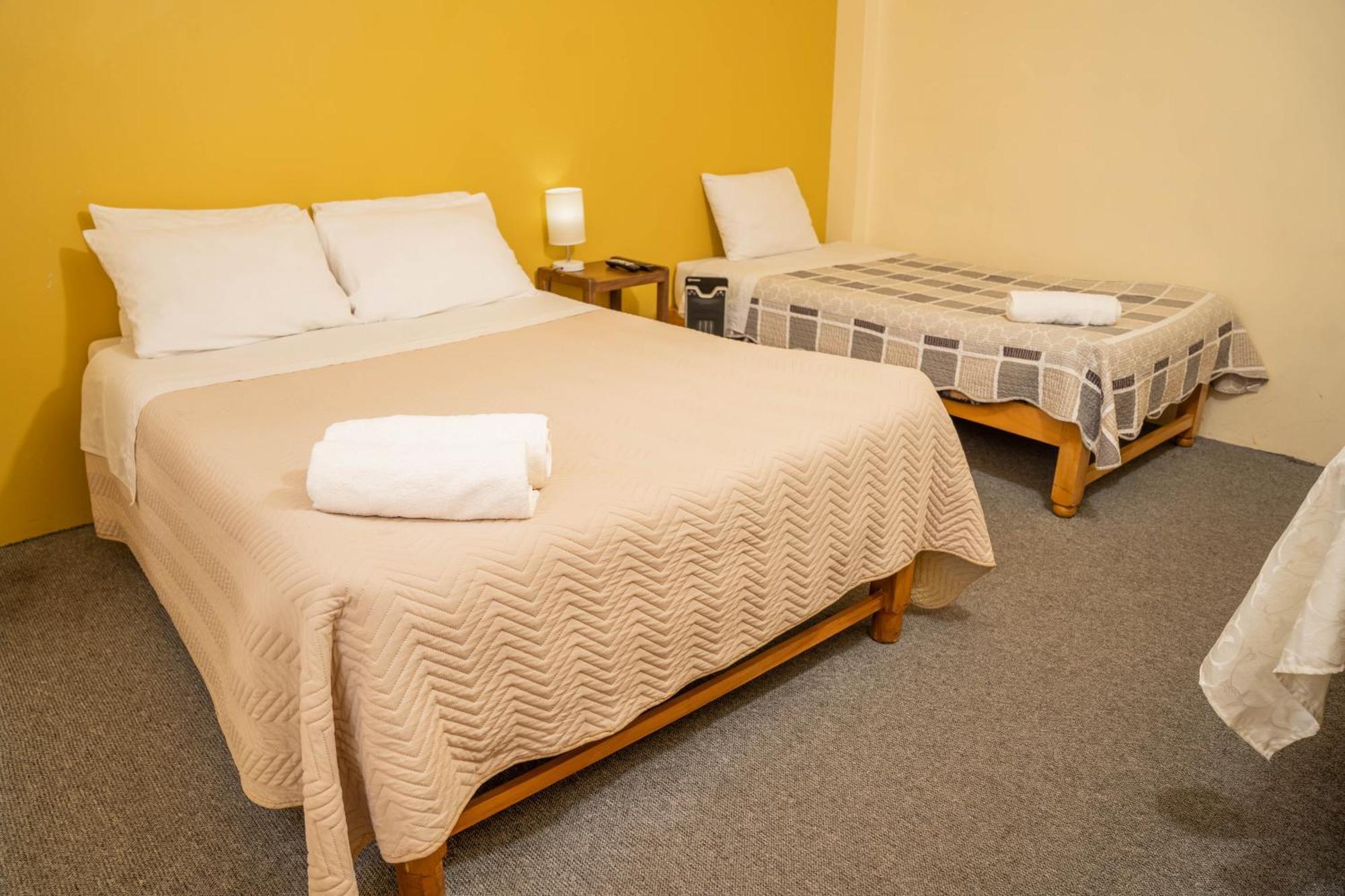 Hotel Summita Yunguyo Dış mekan fotoğraf