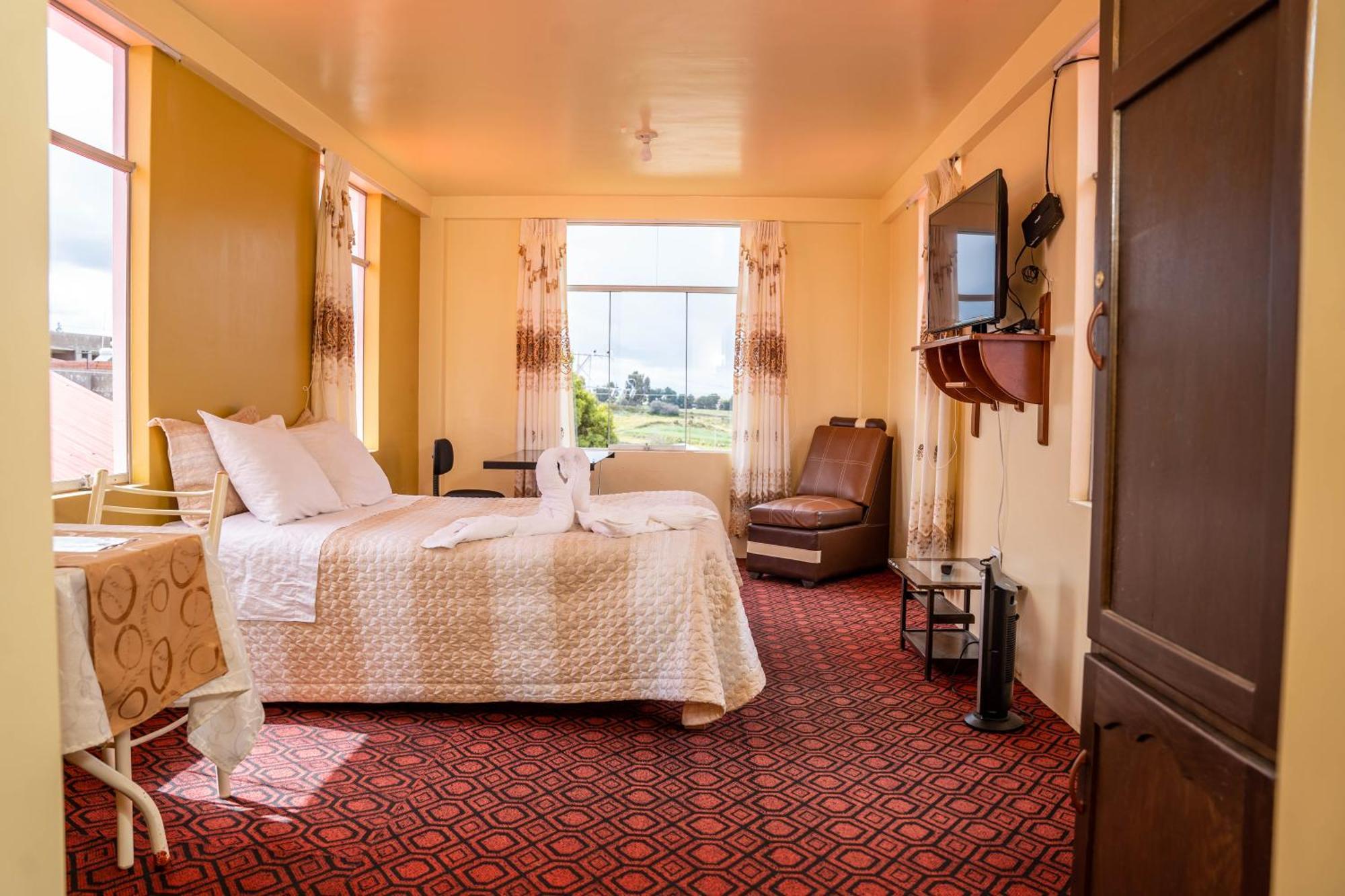 Hotel Summita Yunguyo Dış mekan fotoğraf