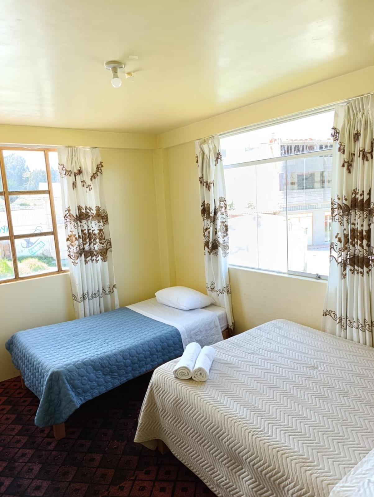 Hotel Summita Yunguyo Dış mekan fotoğraf