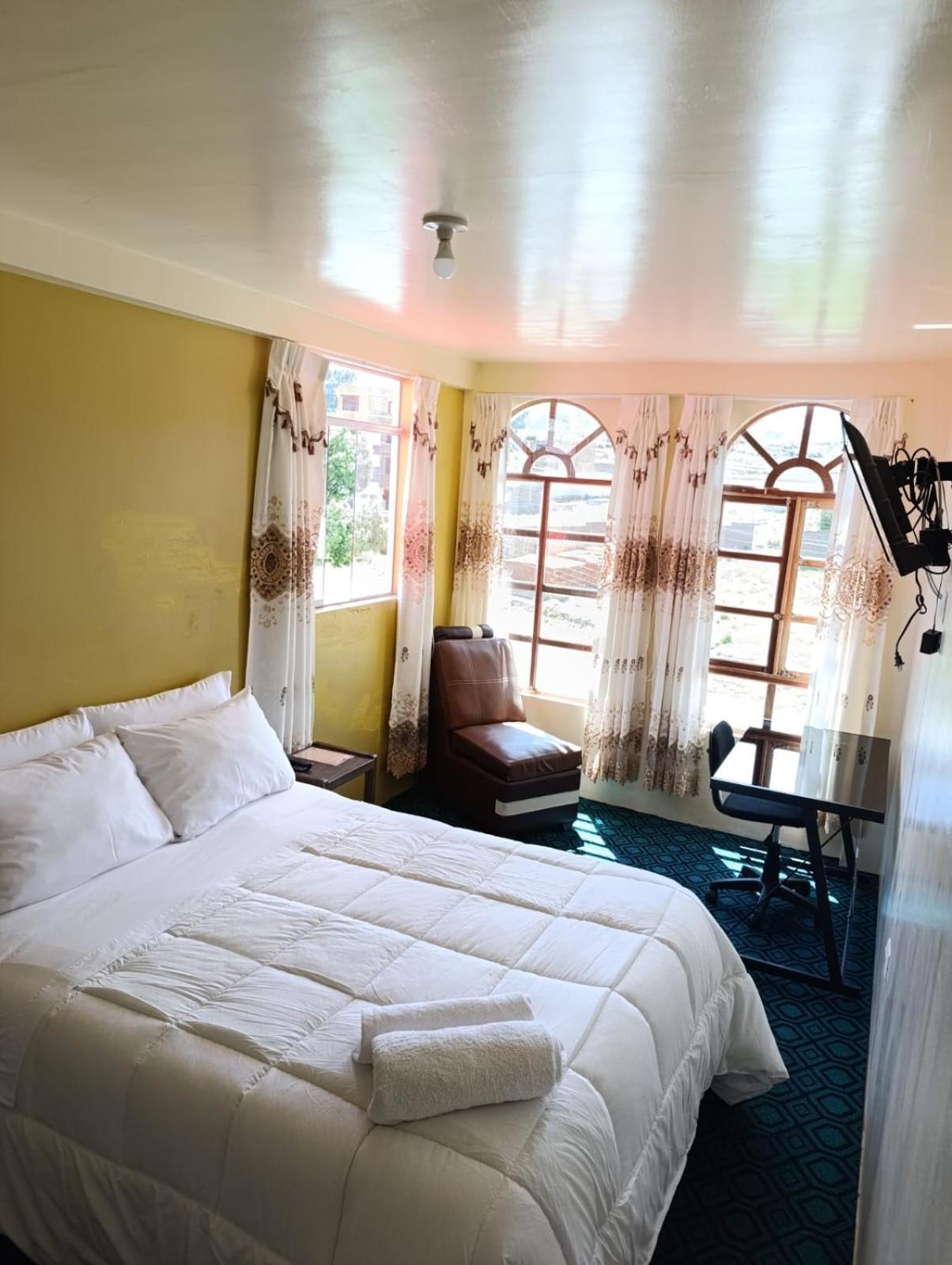 Hotel Summita Yunguyo Dış mekan fotoğraf
