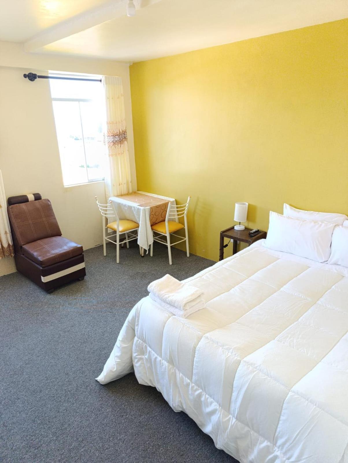 Hotel Summita Yunguyo Dış mekan fotoğraf