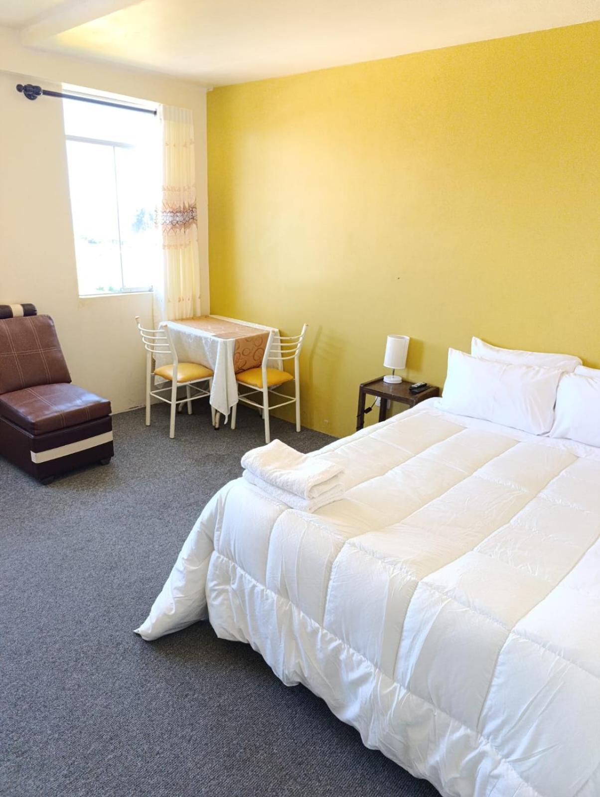 Hotel Summita Yunguyo Dış mekan fotoğraf